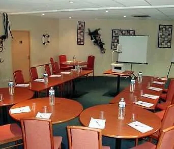 Adonis Toulouse - Du Parc Apartmanhotel 3*