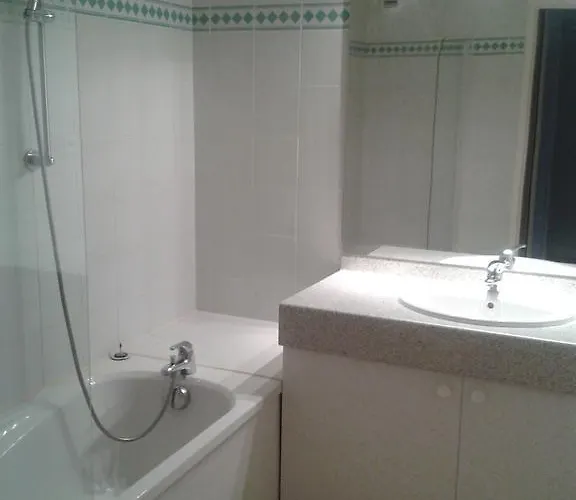 Adonis Toulouse - Du Parc 3* Rouffire