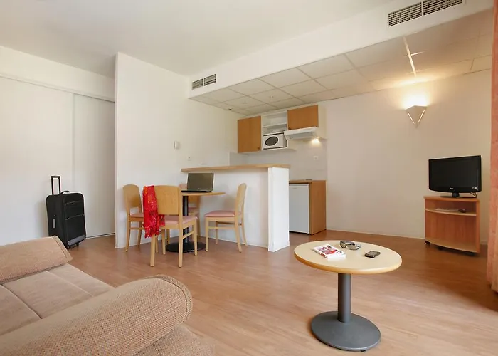 Adonis Toulouse - Du Parc מלון דירות Rouffire