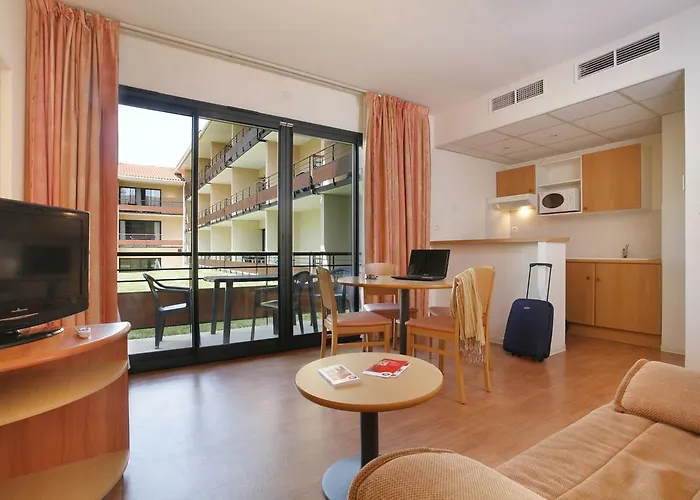 Adonis Toulouse - Du Parc 3*