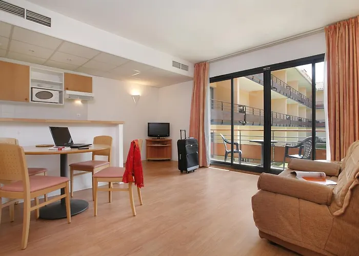 Adonis Toulouse - Du Parc מלון דירות 3*