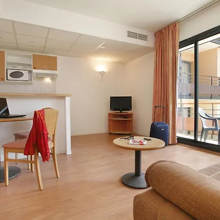 Adonis Toulouse - Du Parc Apart-hotel