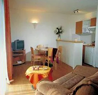 Adonis Toulouse - Du Parc Apart-hotel